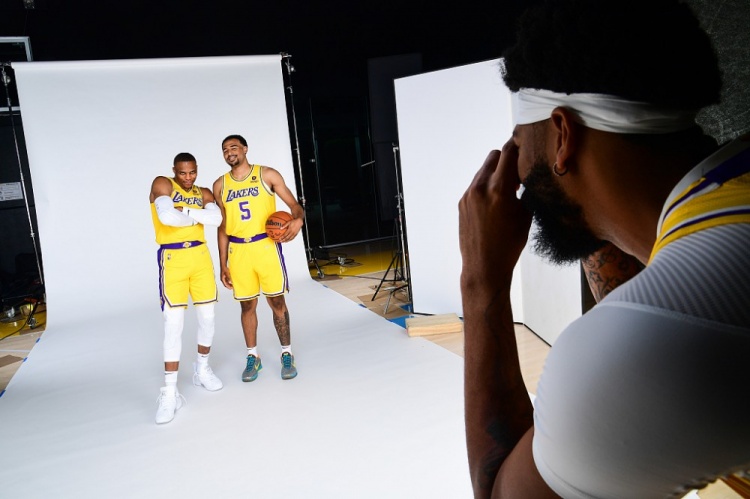 加斯佩里尼：罗马缺进球？谈冬窗为时过早，我专注于现有球员（加斯佩里尼：罗马火力不足？冬窗言之尚早，我只专注现有阵容）