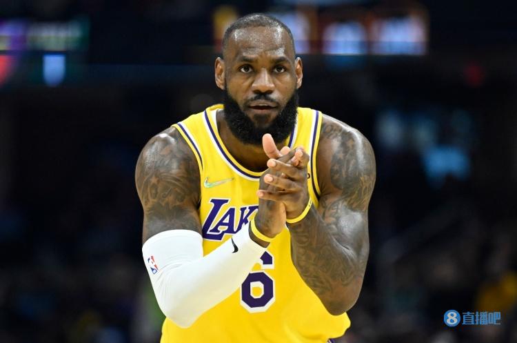 格策：两个头球丢球让人恼火；总体来说我们的防守做得不错（格策：两次被头球破门很恼火，但整体防守仍算稳健）