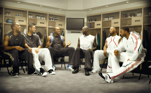 中超比赛焦点：山东泰山迎战上海申花,（中超焦点战：山东泰山对决上海申花）