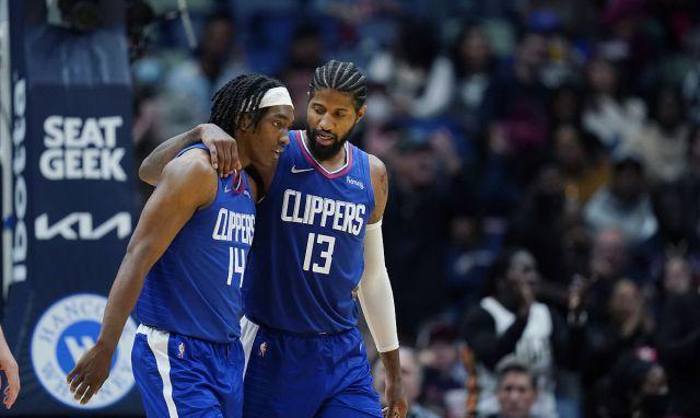 NBA常规赛焦点战精彩瞬间（NBA常规赛重磅对决高光瞬间）