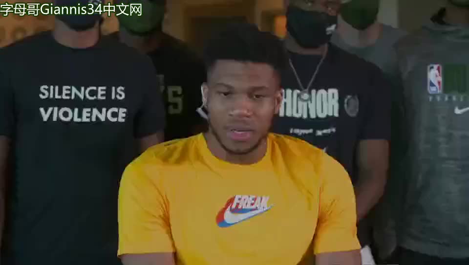 欧冠战报：格鲁克双响，阿贾克斯4-2逆转卡拉巴克收获首胜（欧冠焦点战：格鲁克梅开二度，阿贾克斯4-2翻盘卡拉巴克迎来首胜）